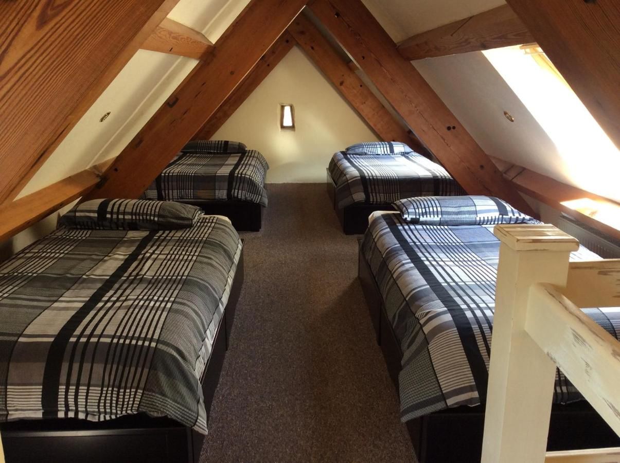 Отели типа «постель и завтрак» Ferry House Accommodation Нью-Росс-21