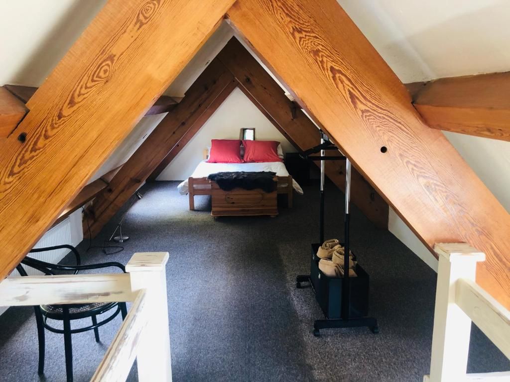 Отели типа «постель и завтрак» Ferry House Accommodation Нью-Росс-37